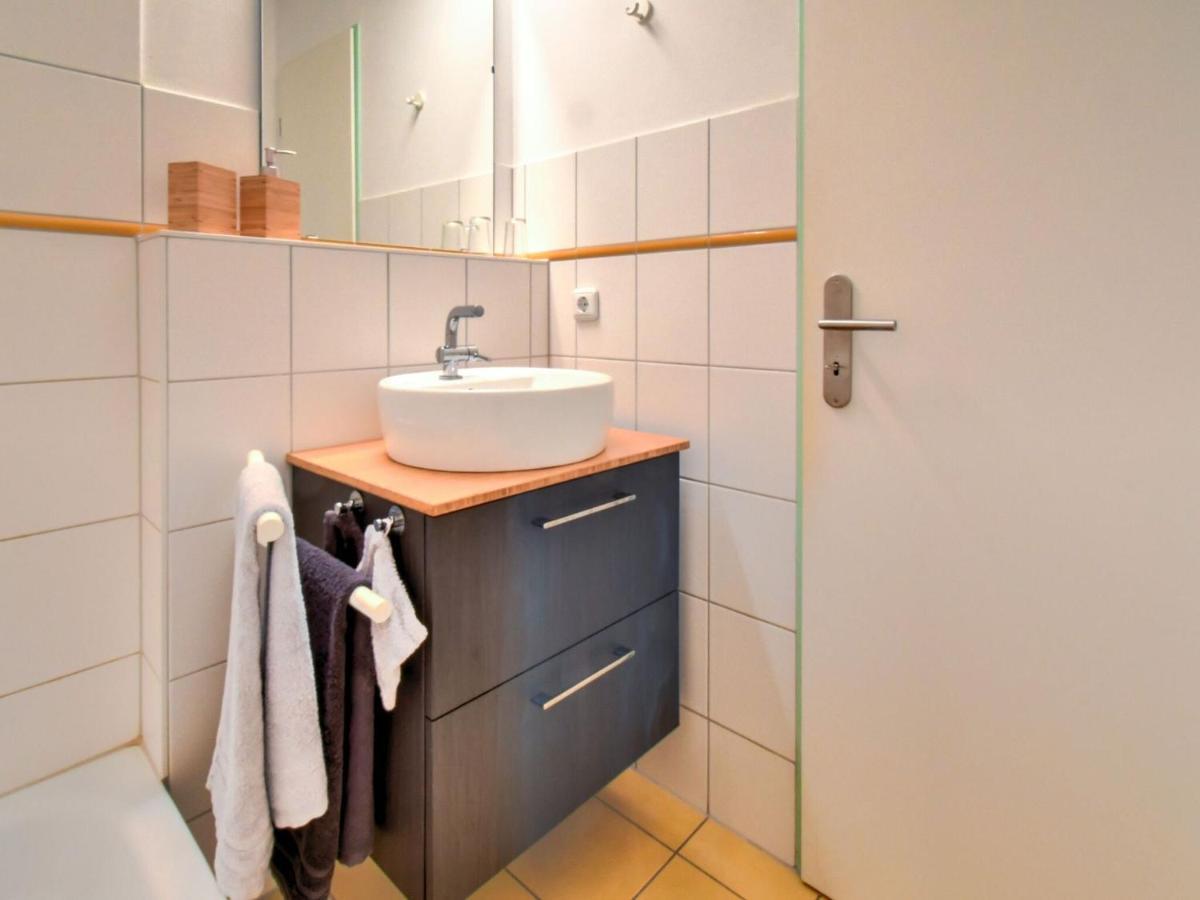 Charming Apartment With A Terrace Near The Sea Wiek auf Rügen Εξωτερικό φωτογραφία